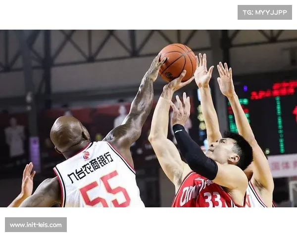 吉林东北虎新外援阿普森抵达长春,进入合练阶段 吉林东北虎新外援阿普森抵达长春,进入合练阶段