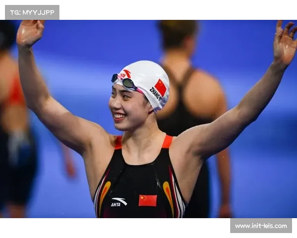 世界大学生运动会：中国代表团旗手人选公布，游泳运动员张雨霏当选